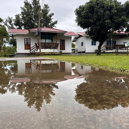 Mae Chaem Hotel And Resort Buitenkant foto
