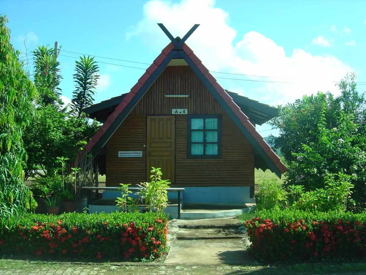 Mae Chaem Hotel And Resort Buitenkant foto