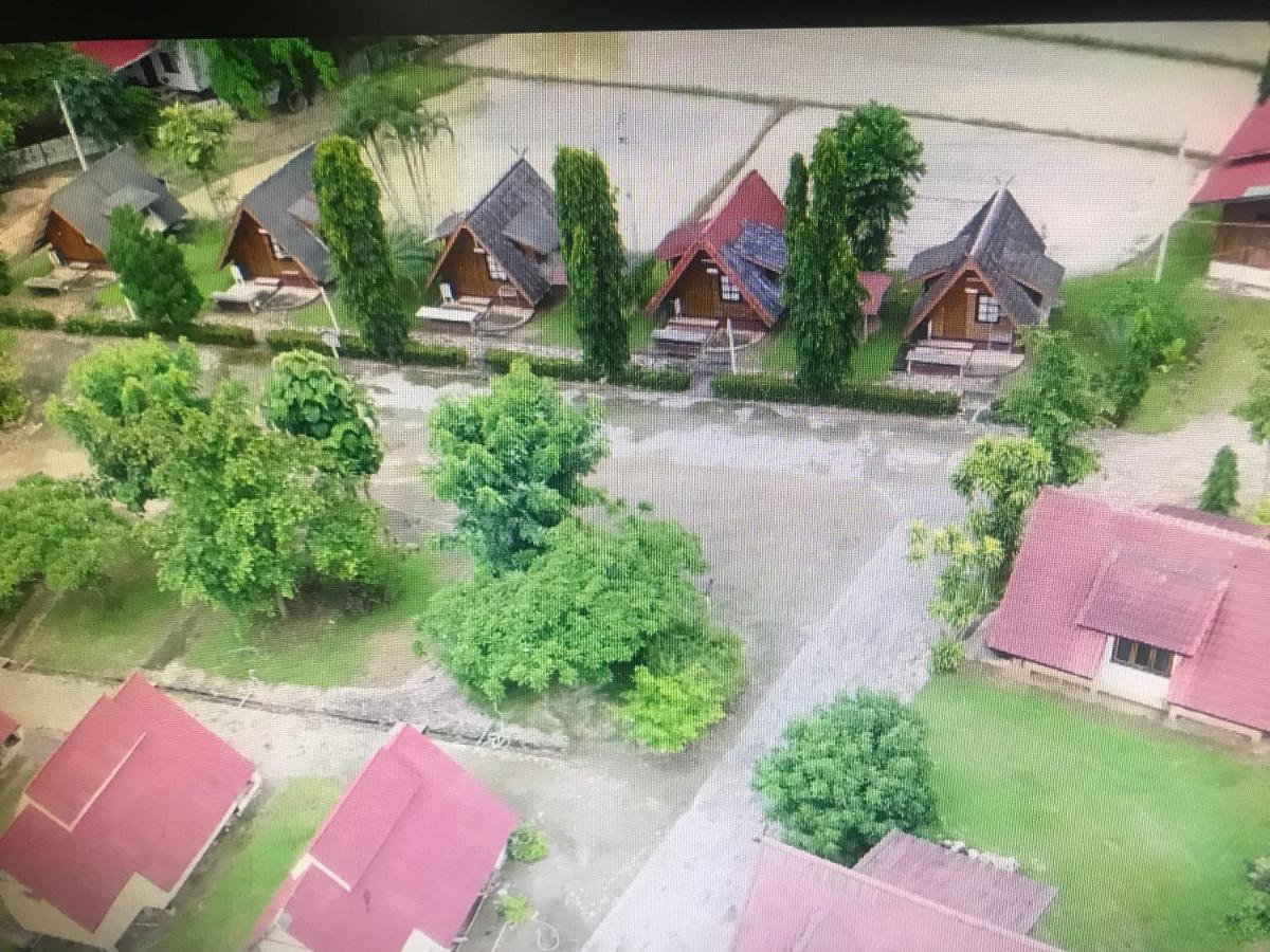 Mae Chaem Hotel And Resort Buitenkant foto